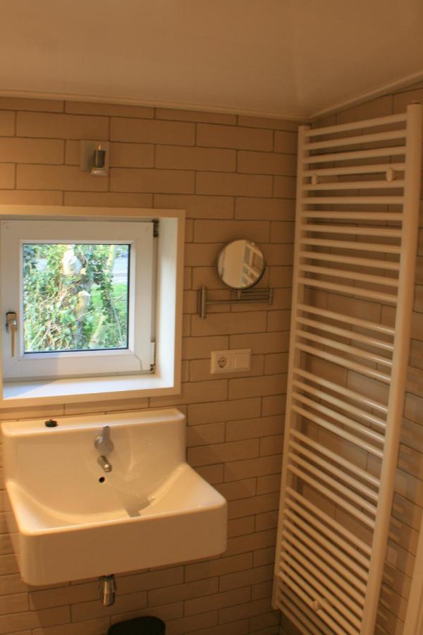 Schwone Diekhuusje - Vakantiewoning Aan De Noordzeekust Villa Schoondijke Exterior foto