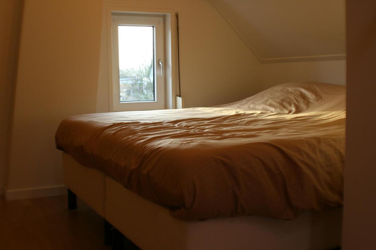 Schwone Diekhuusje - Vakantiewoning Aan De Noordzeekust Villa Schoondijke Exterior foto