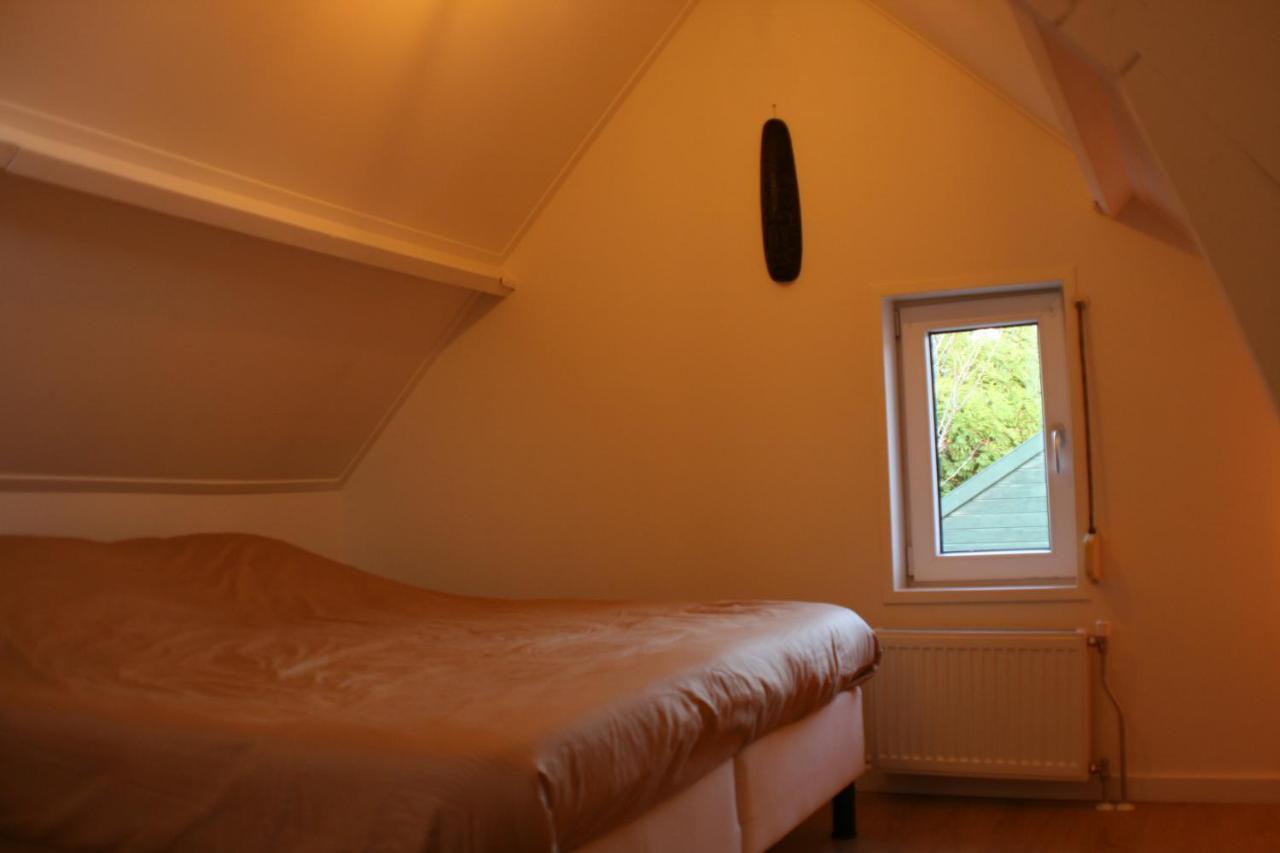 Schwone Diekhuusje - Vakantiewoning Aan De Noordzeekust Villa Schoondijke Exterior foto